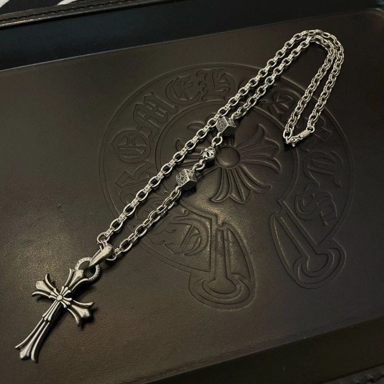Sleek Chrxmx Hxxrts Necklaces 297852