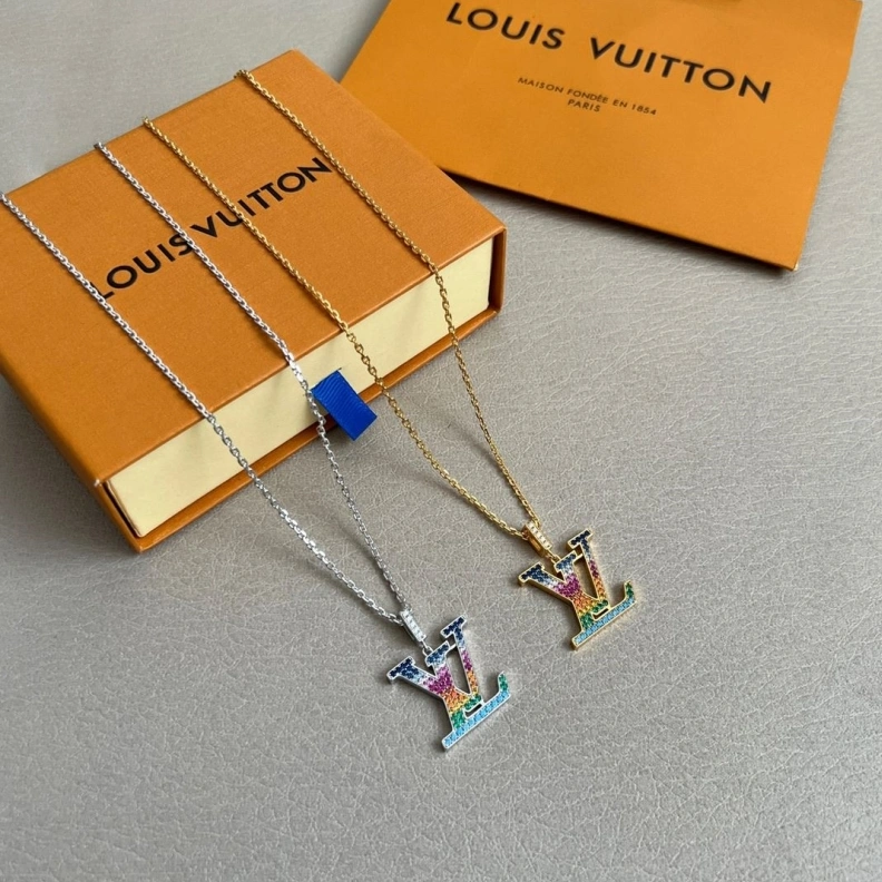 LX Necklaces Functional 309335