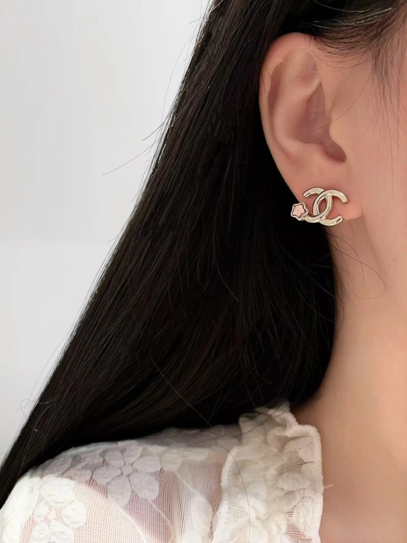 EyeCatching Chxnxl Earrings 287419