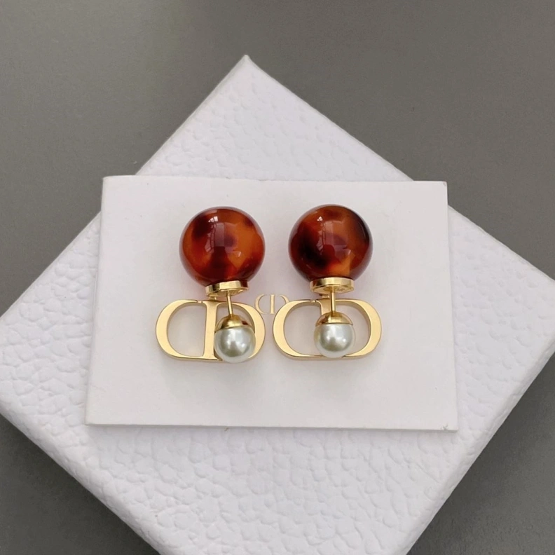 Christian Dxxr Earrings Classic 294522