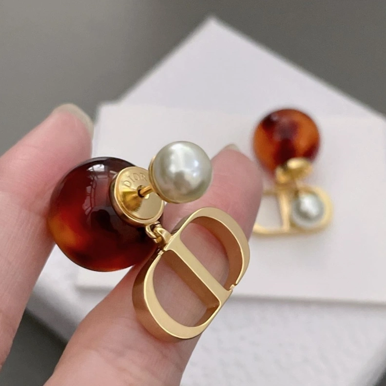 Christian Dxxr Earrings Classic 294522