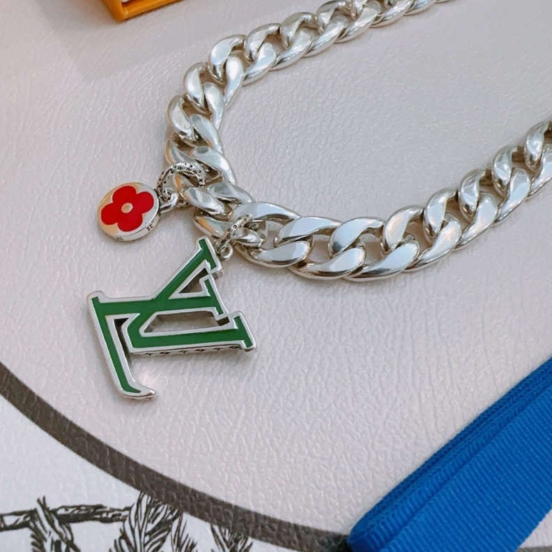 Flexible LX Necklaces 309319