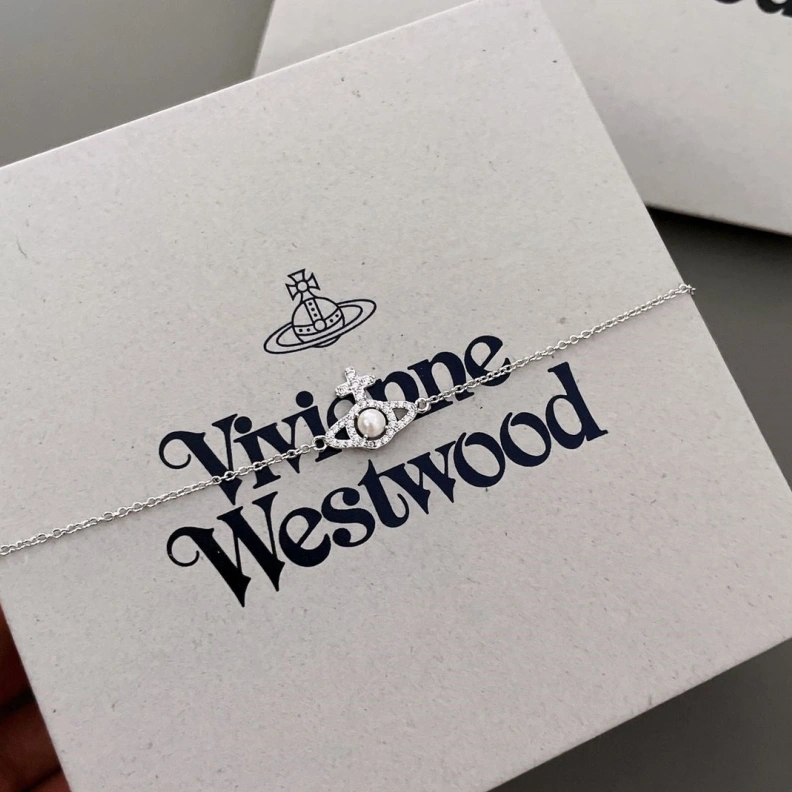 Cozy VIVENNE WESTWOOD 313346