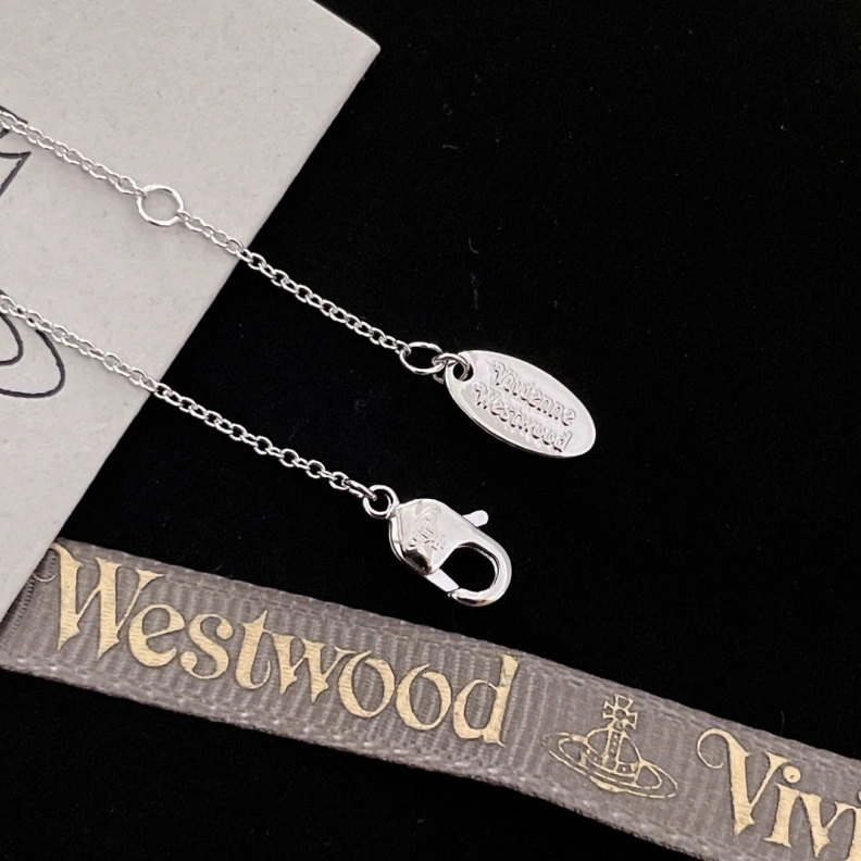 Cozy VIVENNE WESTWOOD 313346