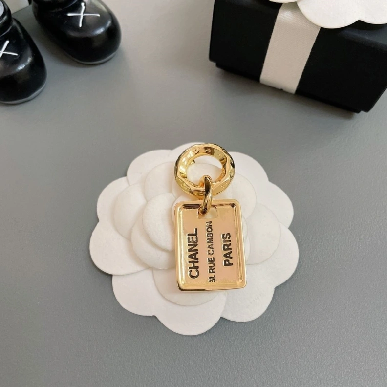 UrbanStyle Chxnxl Brooches 287818