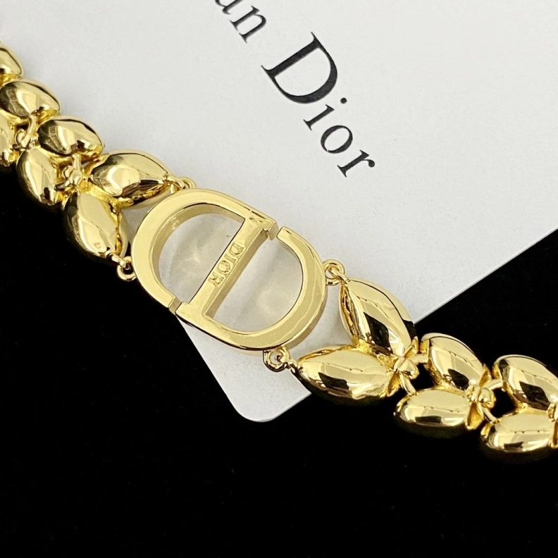 Christian Dxxr Necklaces Reliable 294379