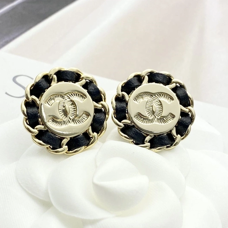 Vibrant Chxnxl Earrings 287420