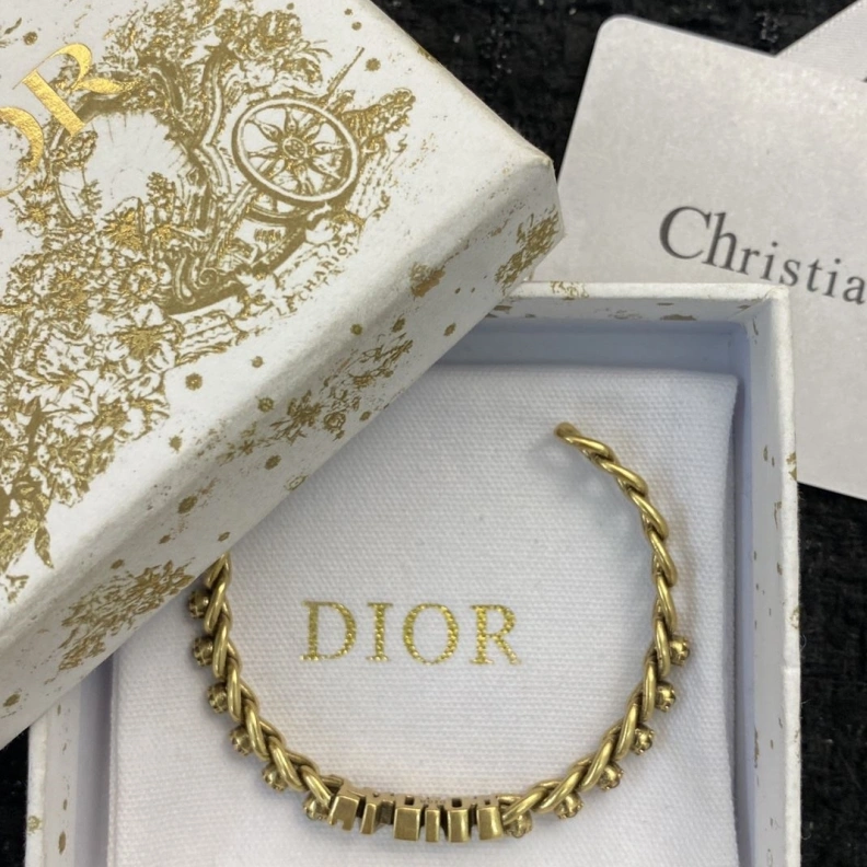 Trendsetting Christian Dxxr Bracelets 294626