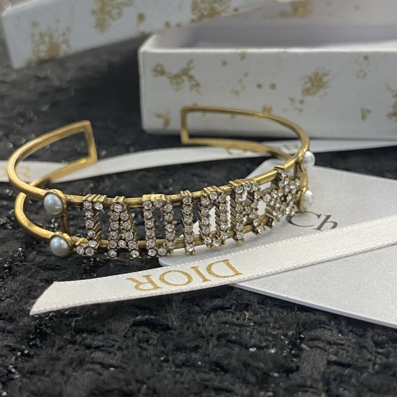 Christian Dxxr Bracelets Unique 294622