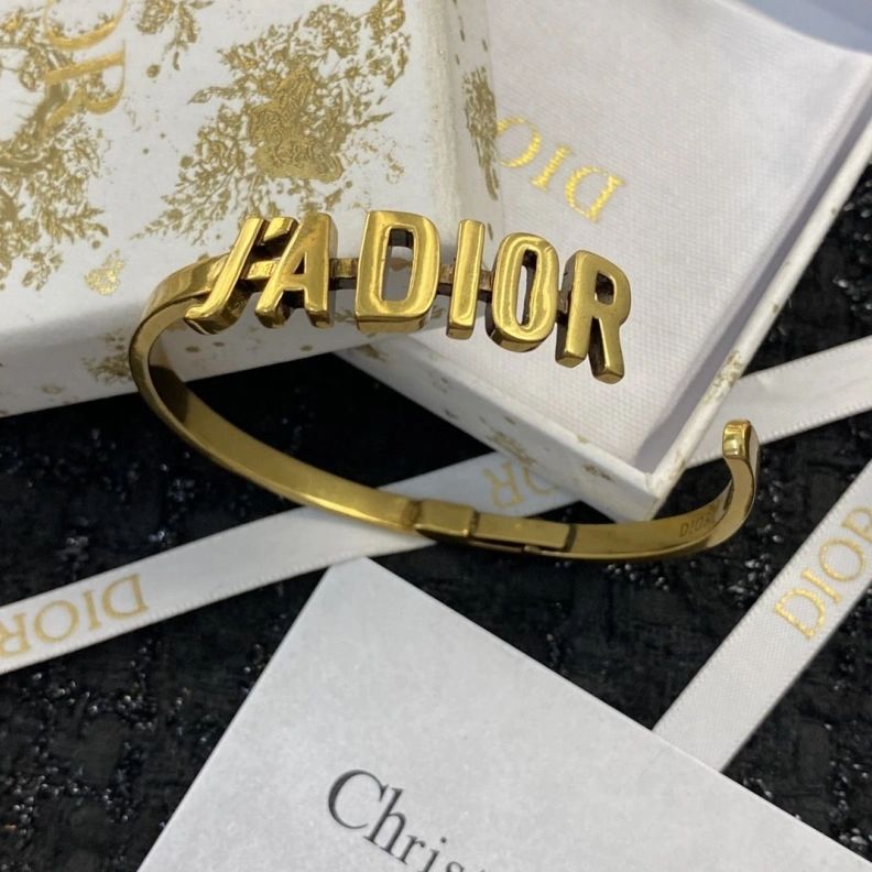 Christian Dxxr Bracelets EyeCatching 294636