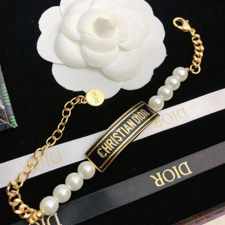 Christian Dxxr Bracelets Comfortable 294628