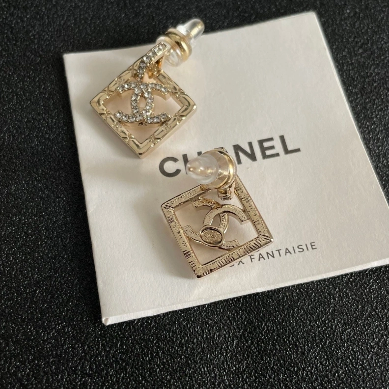 Chxnxl Earrings Sleek 287385