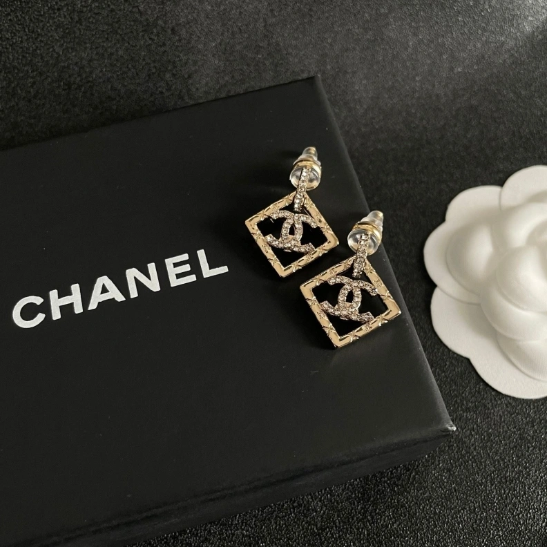 Chxnxl Earrings Sleek 287385
