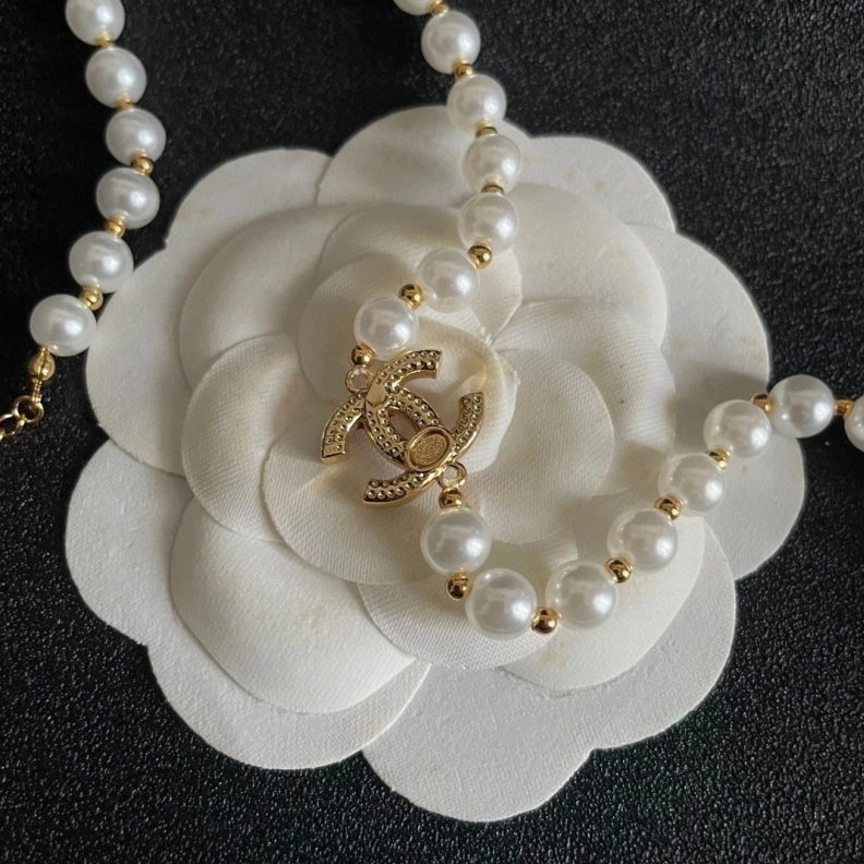 Elegant Chxnxl Necklaces 286776