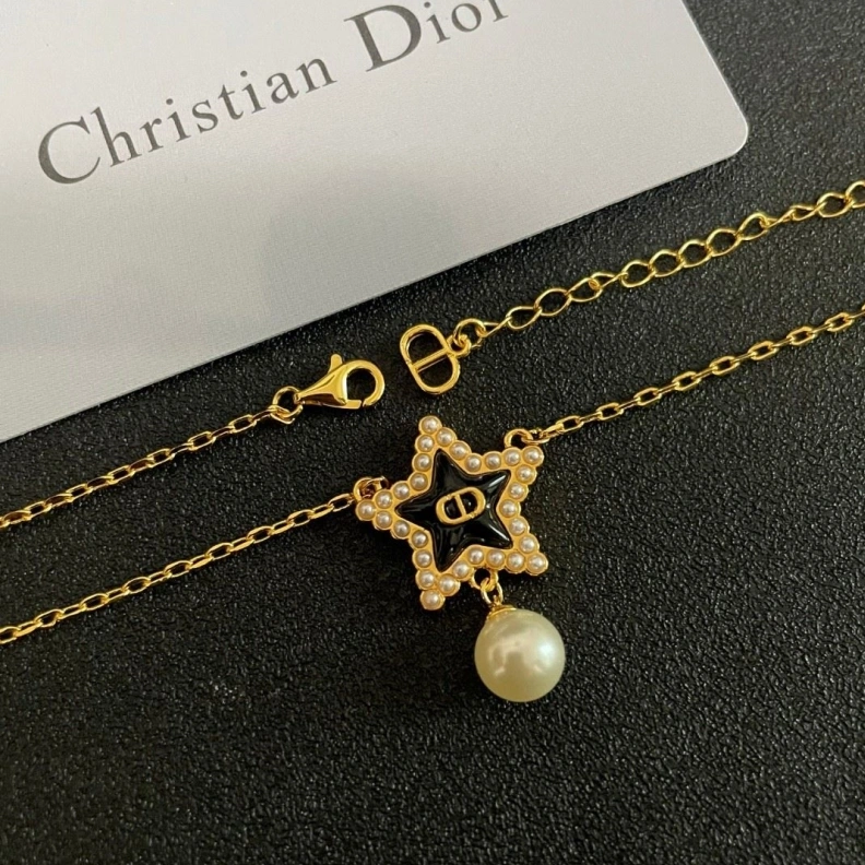 Christian Dxxr Necklaces Trendy 294373