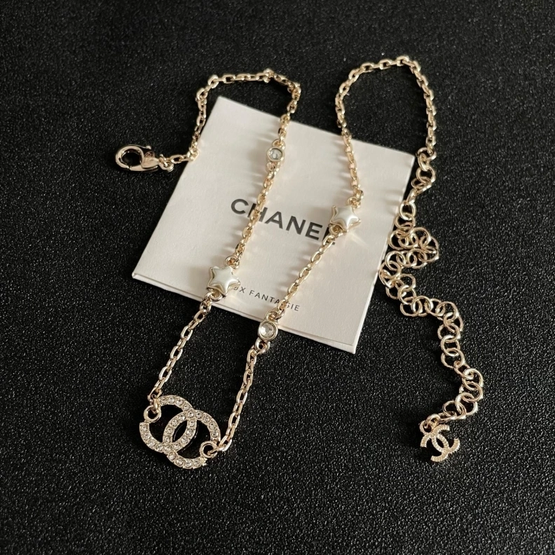 Refined Chxnxl Bracelets 287924