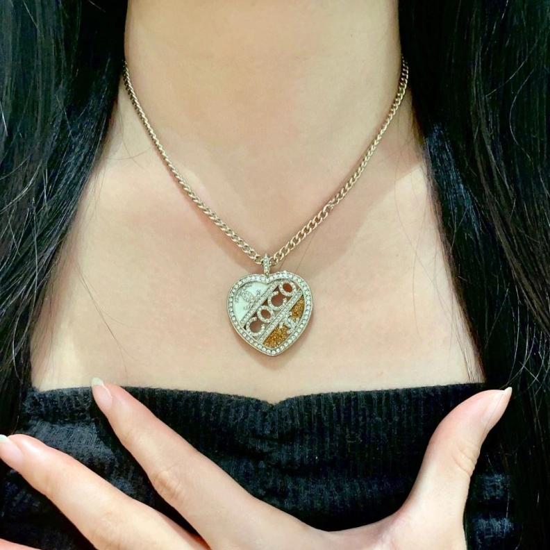 Timeless Chxnxl Necklaces 286764