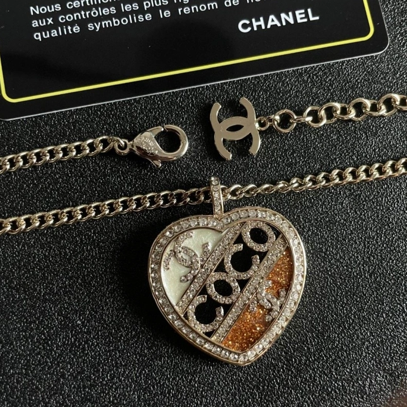 Timeless Chxnxl Necklaces 286764