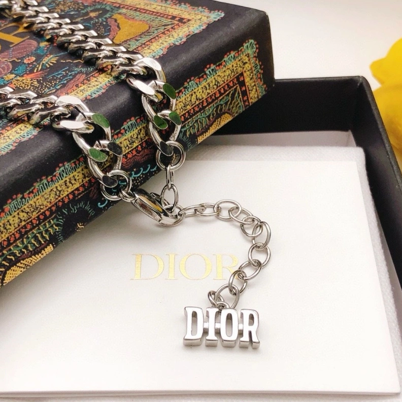 Christian Dxxr Necklaces TopPick 294380