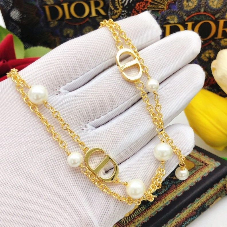 UrbanStyle Christian Dxxr Necklaces 294374