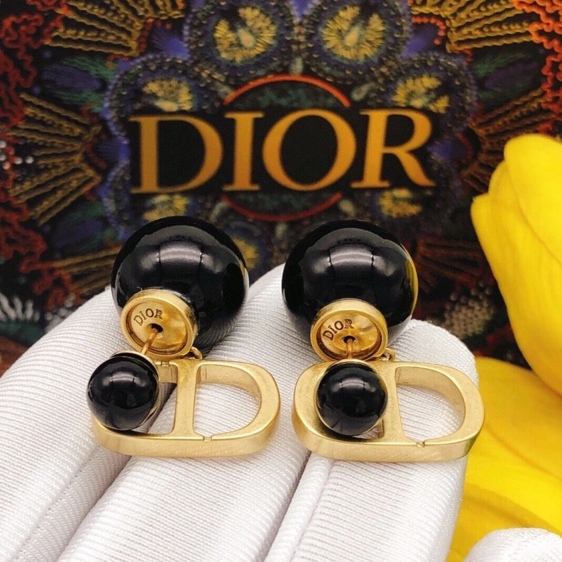 Christian Dxxr Earrings Trendy 294514