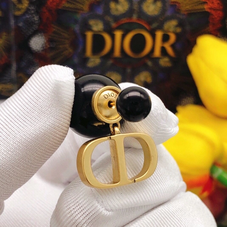 Christian Dxxr Earrings Trendy 294514