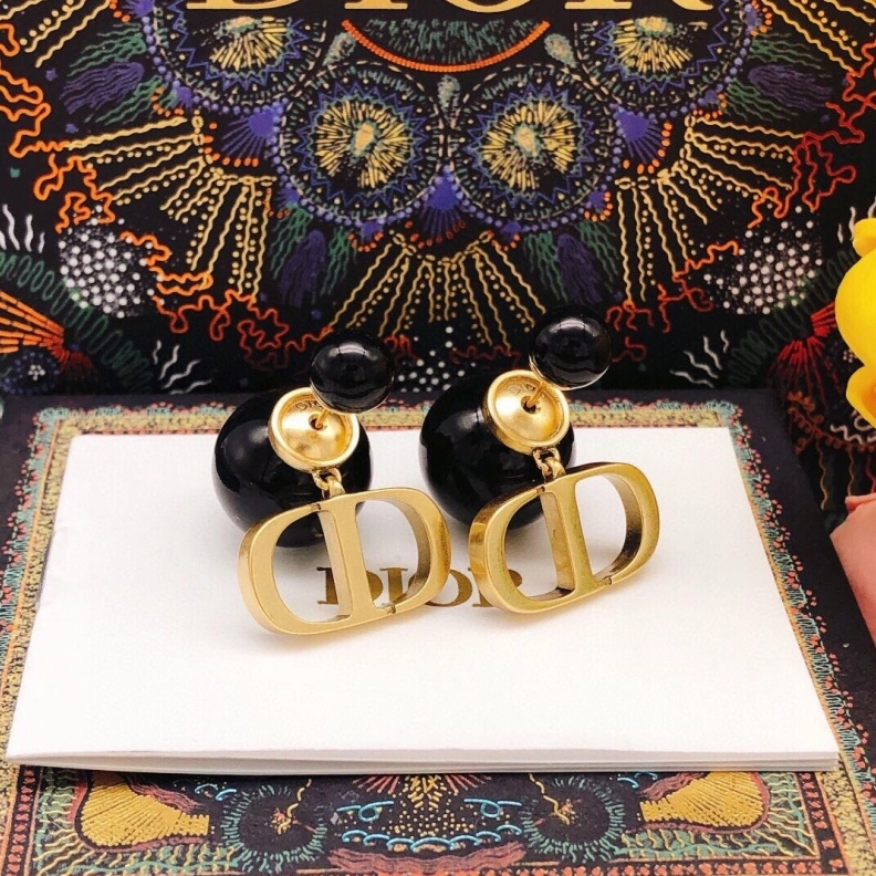Christian Dxxr Earrings Trendy 294514