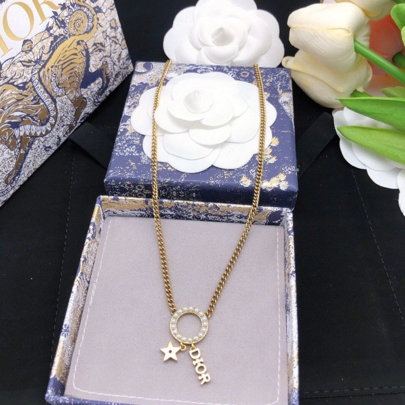 Christian Dxxr Necklaces Comfortable 294370