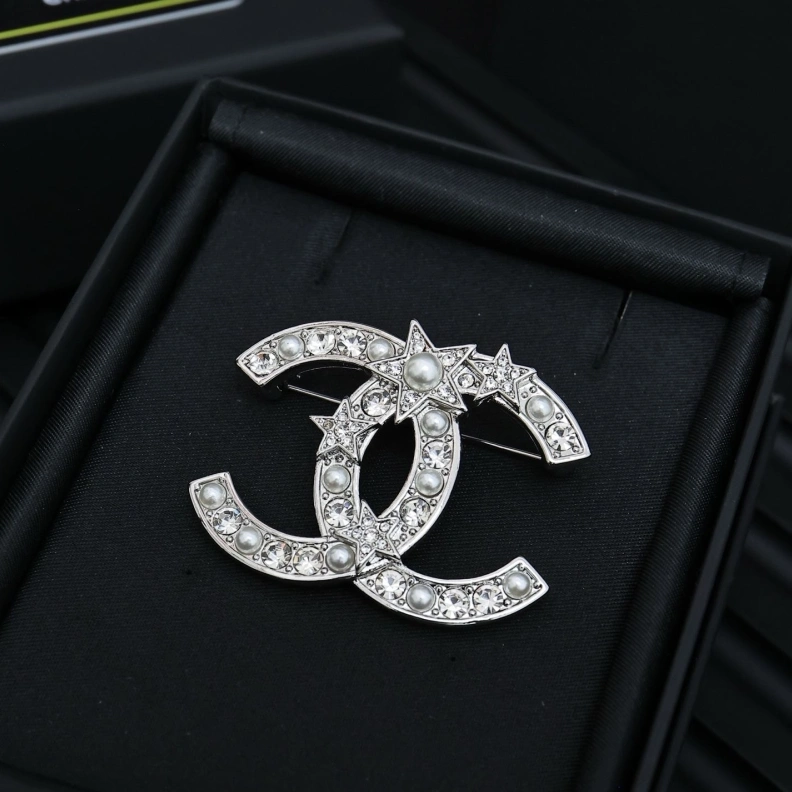 Chxnxl Brooches Vibrant 287812