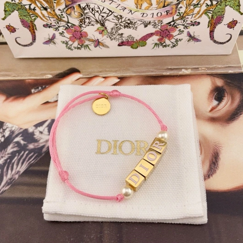 Stylish Christian Dxxr Necklaces 294385