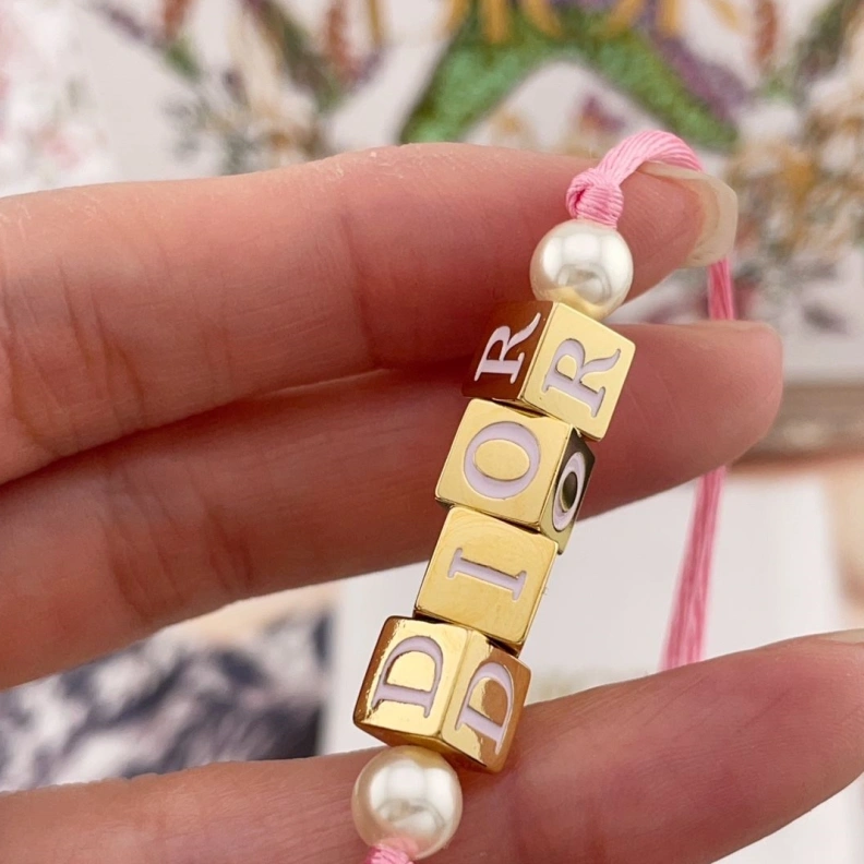 Stylish Christian Dxxr Necklaces 294385
