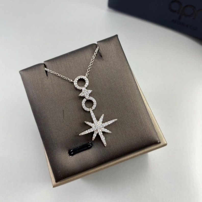 Compact Axm Necklaces 281453
