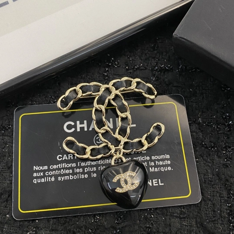 Chxnxl Brooches Bright 287809