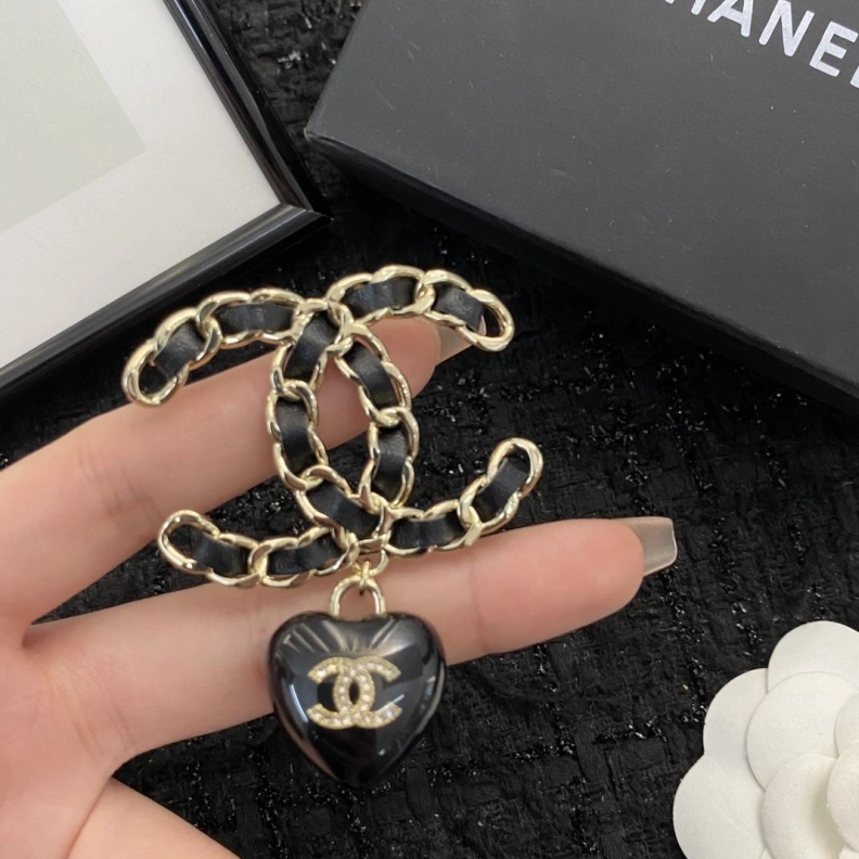 Chxnxl Brooches Bright 287809