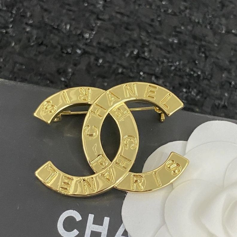 Unique Chxnxl Brooches 287806