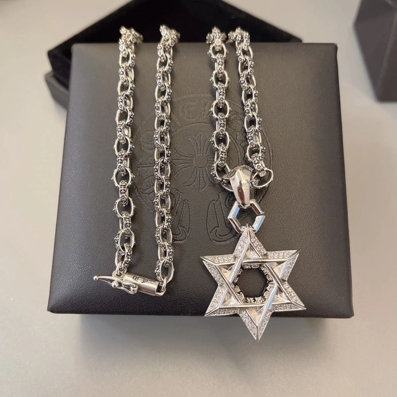 Trendsetting Chrxmx Hxxrts Necklaces 297837