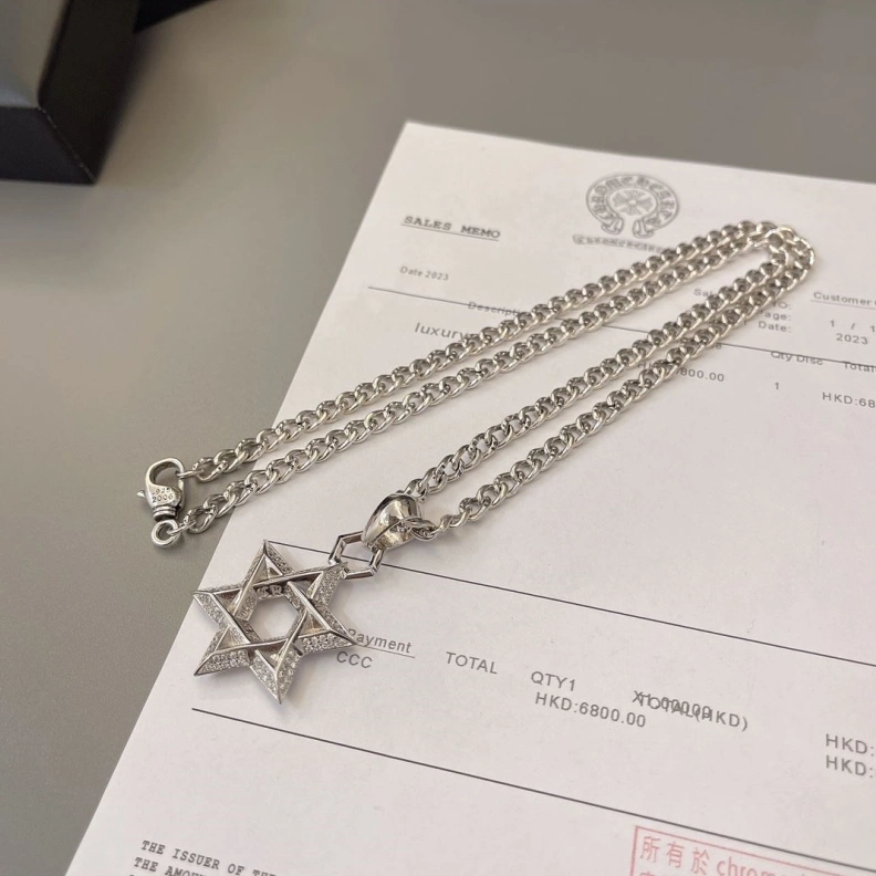 Stylish Chrxmx Hxxrts Necklaces 297839