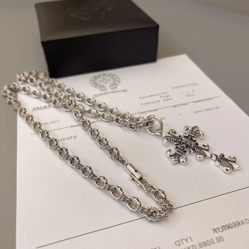 GoodFit Chrxmx Hxxrts Necklaces 297835