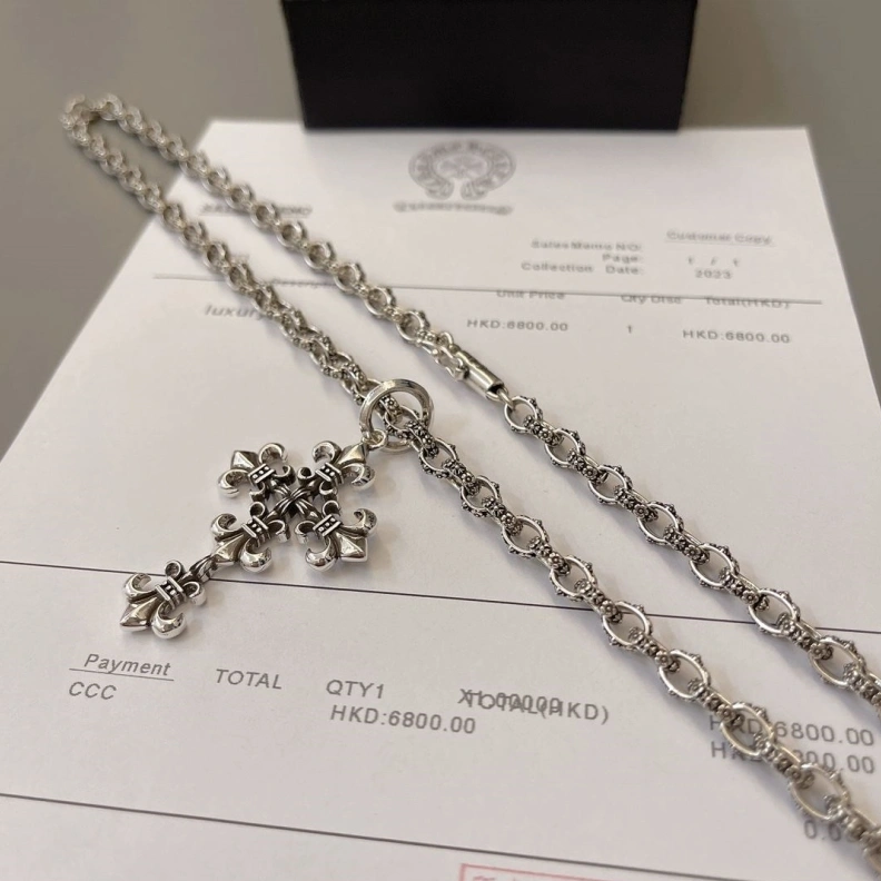GoodFit Chrxmx Hxxrts Necklaces 297835