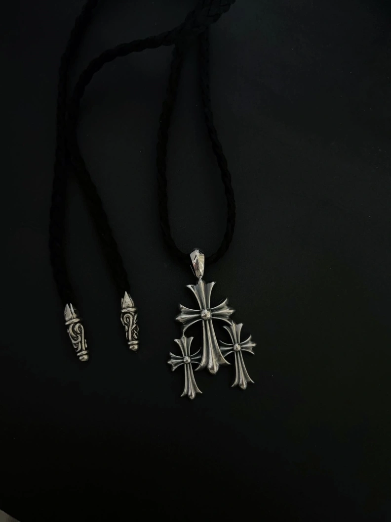 GoAnywhere Chrxmx Hxxrts Necklaces 297831