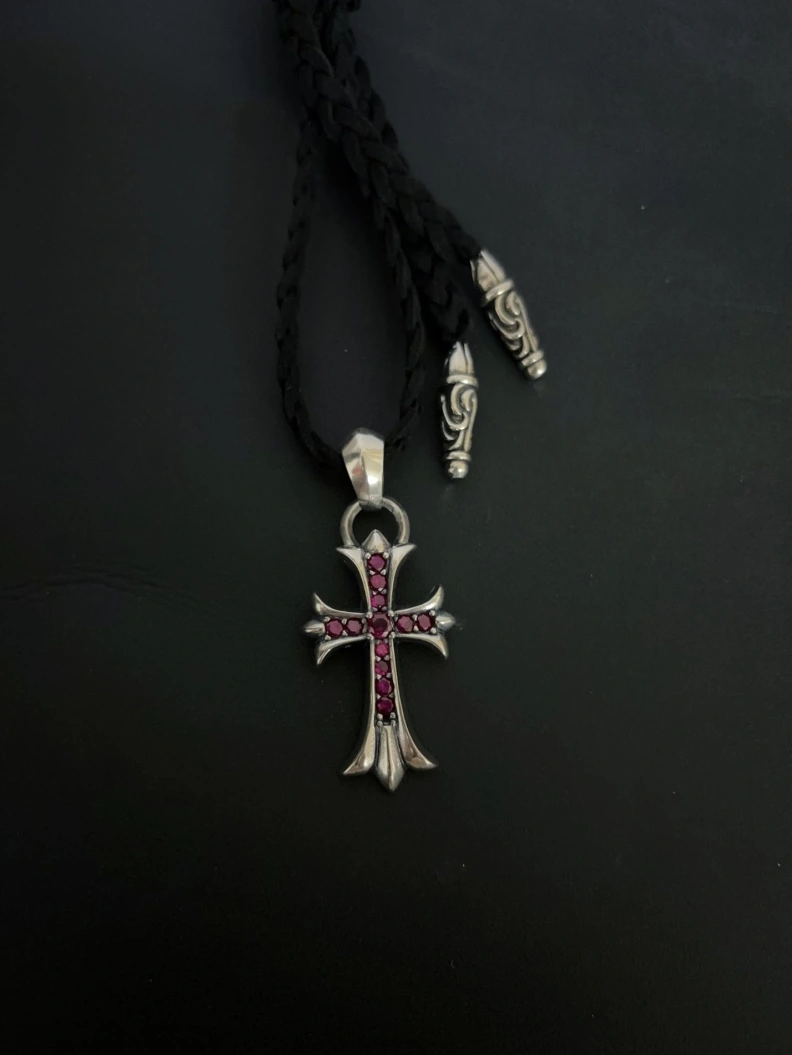 GoAnywhere Chrxmx Hxxrts Necklaces 297831