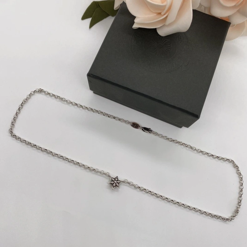 Chrxmx Hxxrts Necklaces Breathable 297829