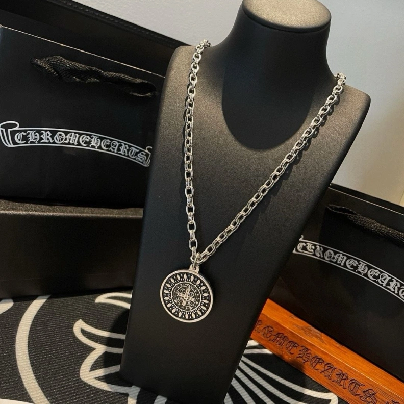 Chrxmx Hxxrts Necklaces Resilient 297821