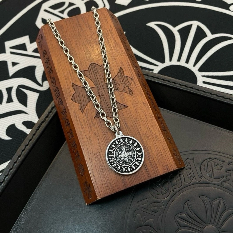 Chrxmx Hxxrts Necklaces Resilient 297821