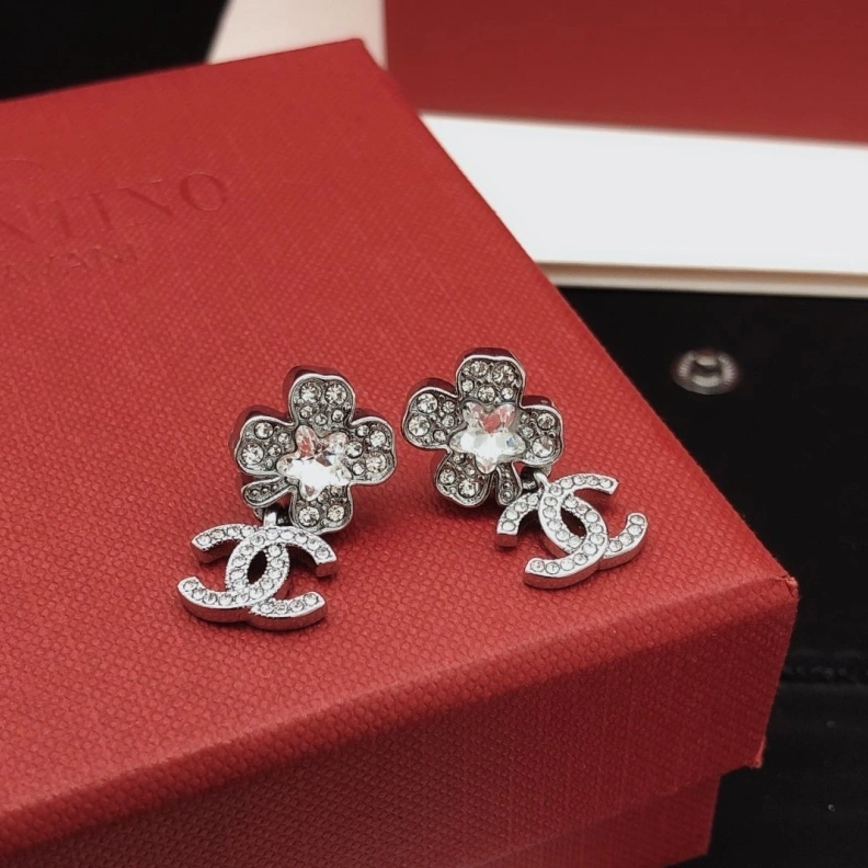 Soft Chxnxl Earrings 287339