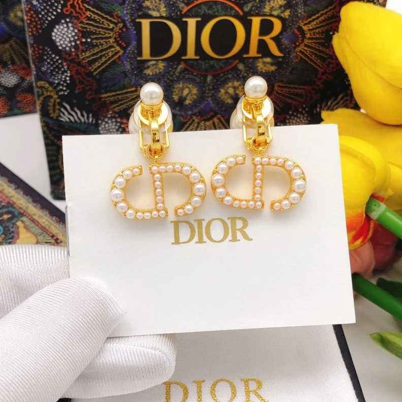 Sophisticated Christian Dxxr Earrings 294517