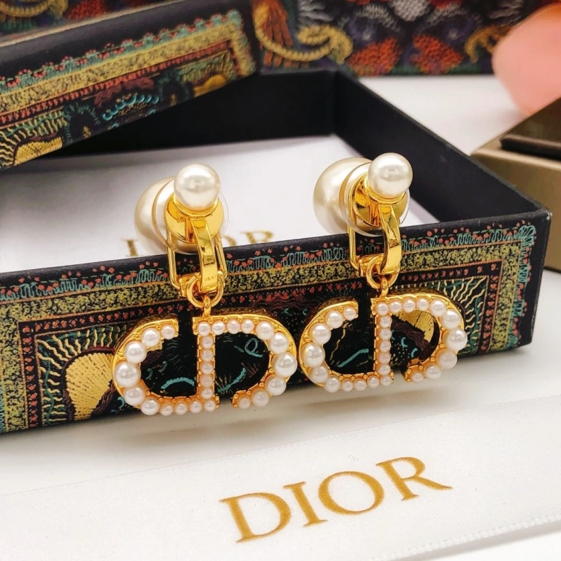 Sophisticated Christian Dxxr Earrings 294517