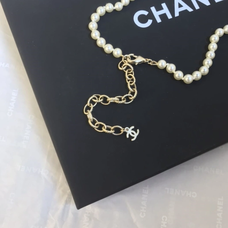 Durable Chxnxl Necklaces 286740