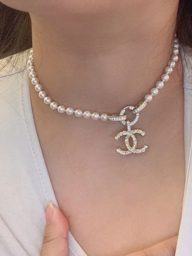 Durable Chxnxl Necklaces 286740