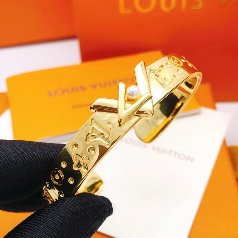 Breathable LX Bracelets 309534